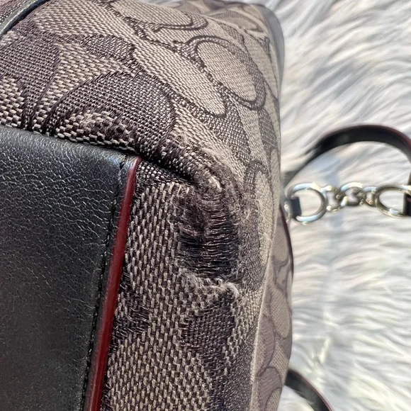 Coach shoulder bag - Picture 12 of 16